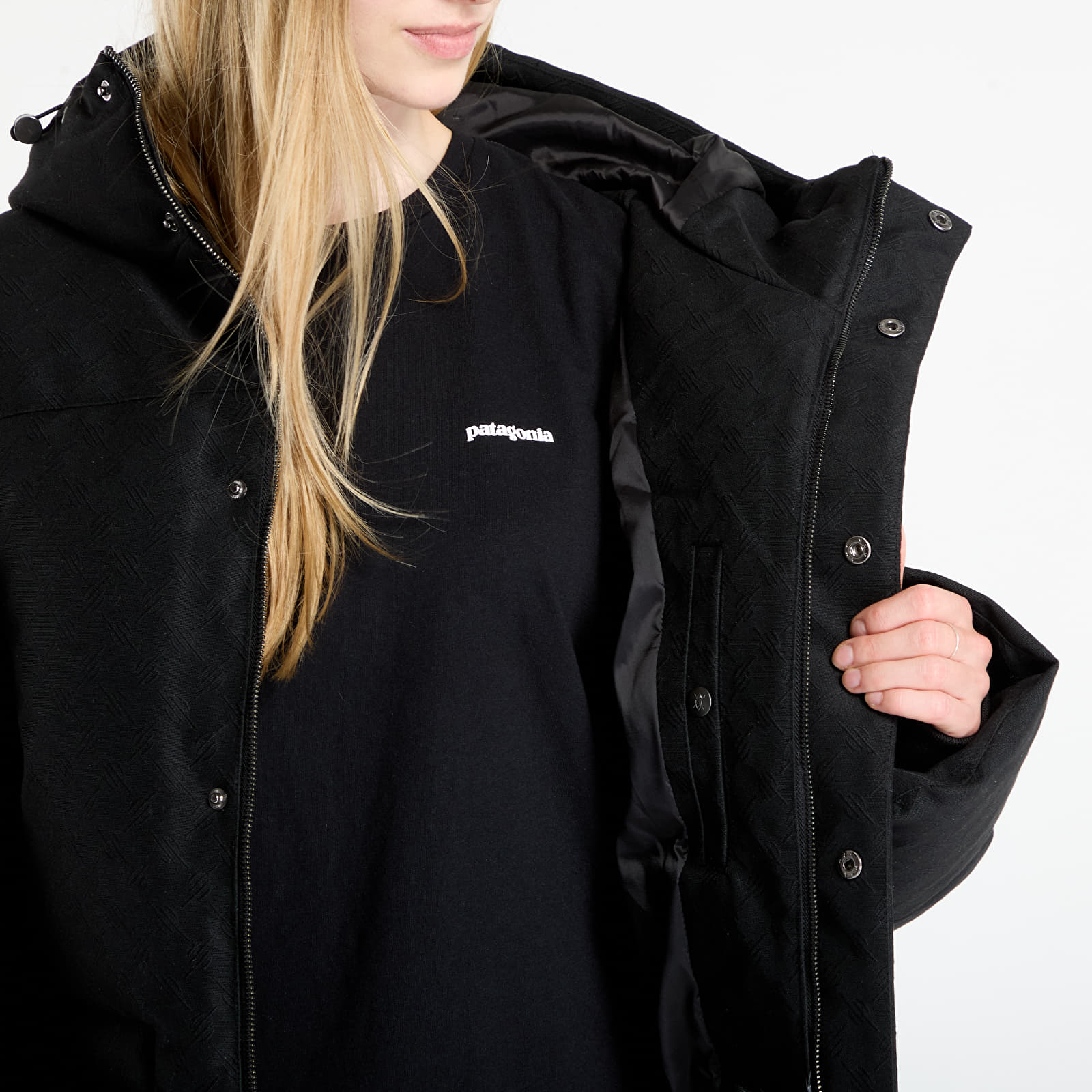 Jacken für Frauen Daily Paper Oba Monogram Puffer Black
