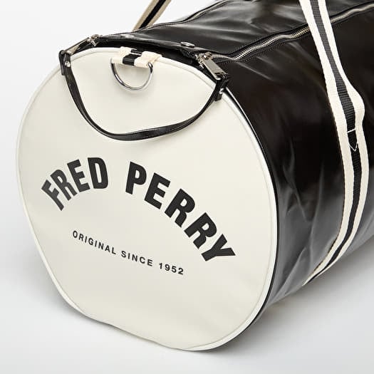 Duffle bag FRED PERRY Classic Large Barrel Bag Black/ Ecru Footshop