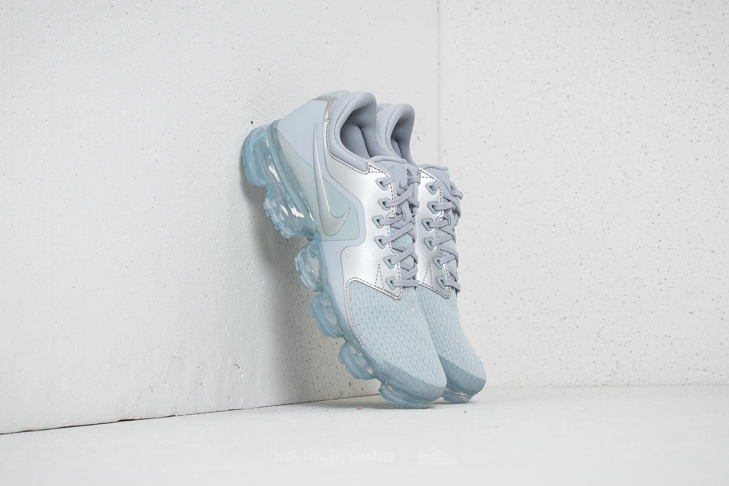 womens silver vapormax