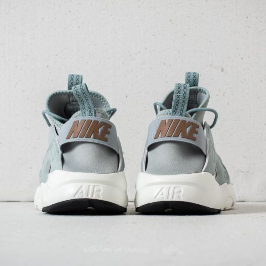 Huarache ultra light sale