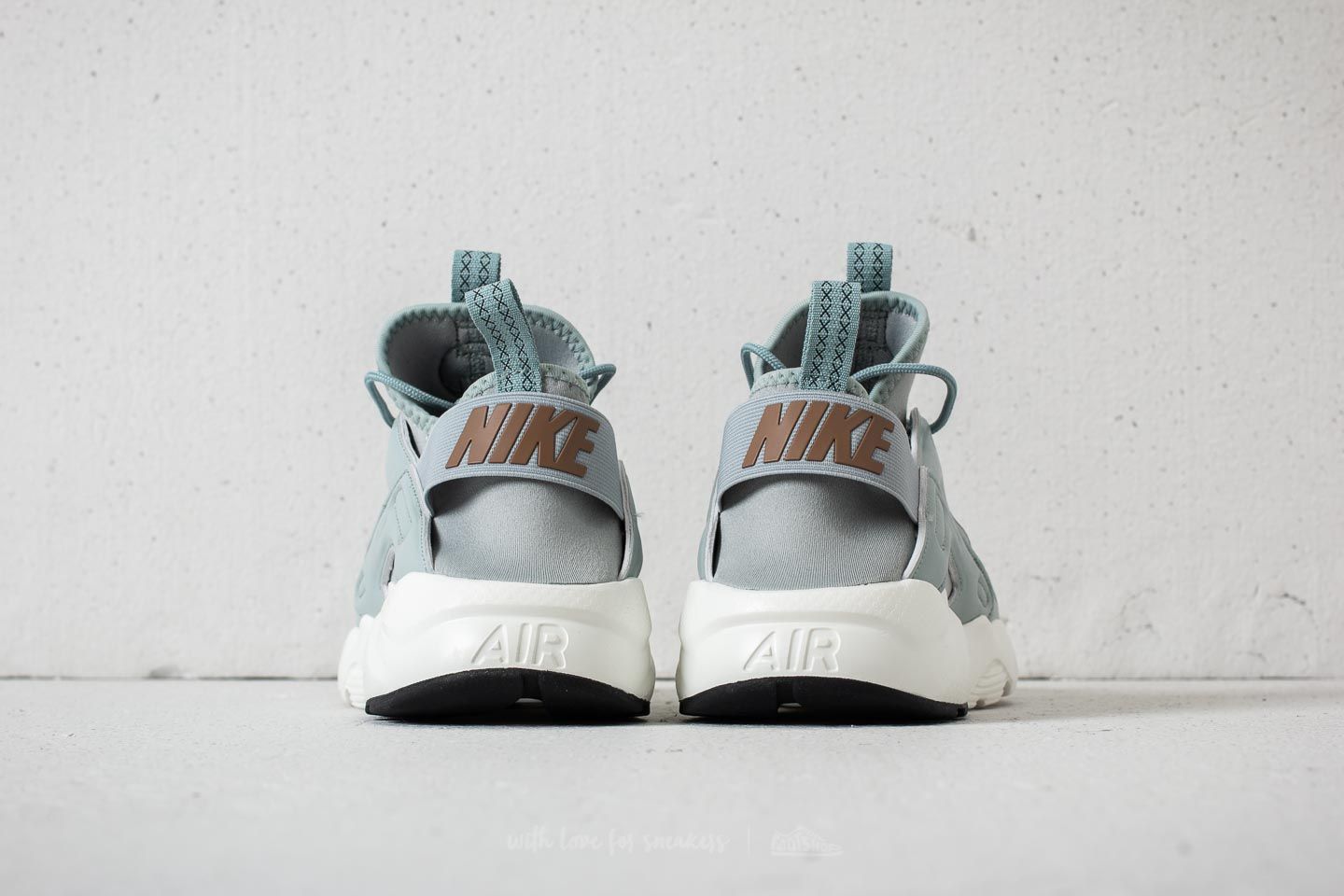 Men's shoes Nike Air Huarache Run Ultra SE Light Pumice/ Sand-Sail-Black