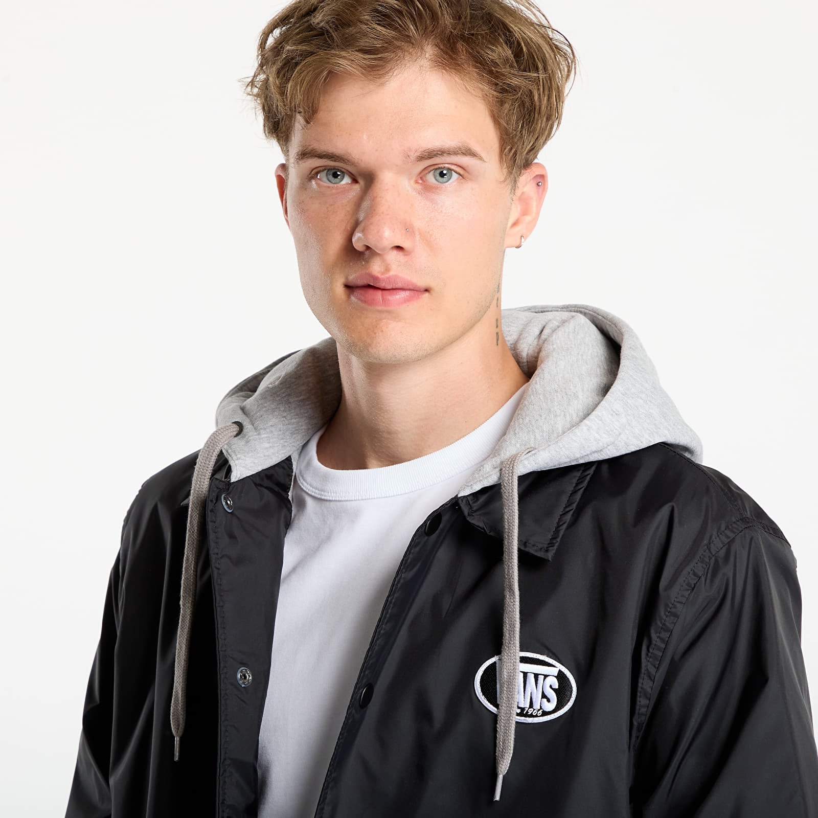 Jackets Vans Riley Hooded Coaches Jacket Black