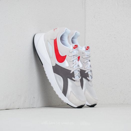 Nike Pantheos