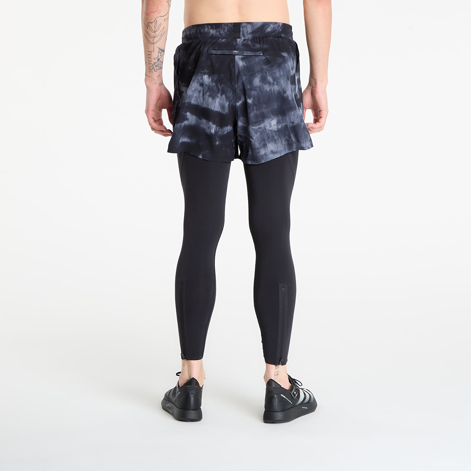 Kurzhosen Y-3 M Run Shorts Black