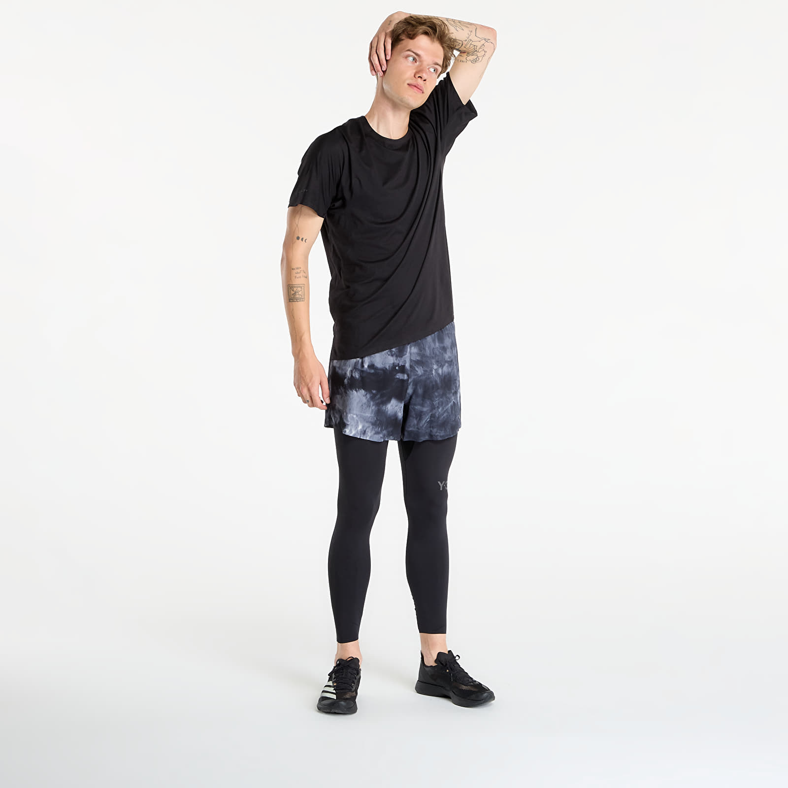 Kurzhosen Y-3 M Run Shorts Black