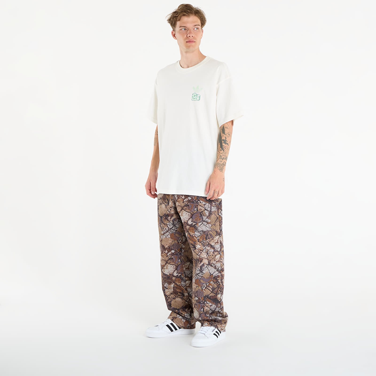 T-shirts adidas MATCHA CLUB T-Shirt Off White
