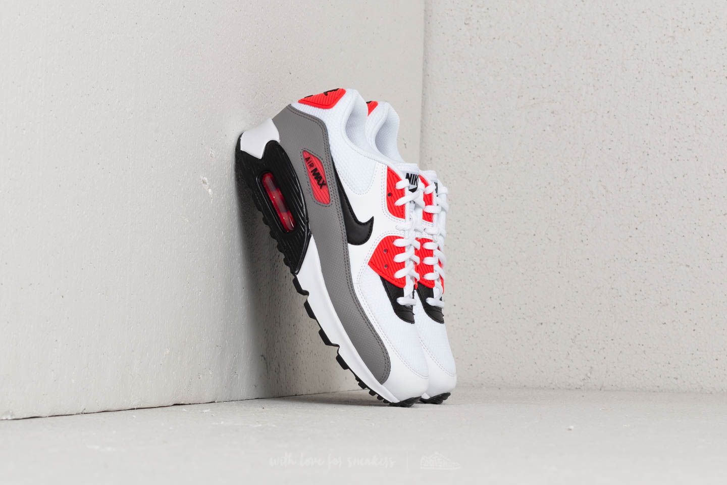 Women s shoes Nike Wmns Air Max 90 White Black Dust Solar Red Footshop
