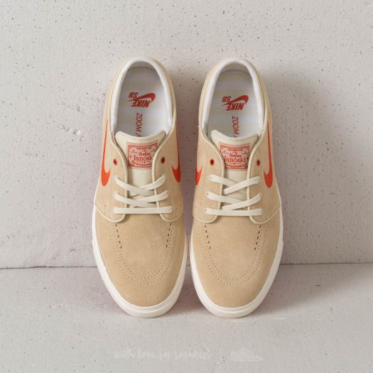 Janoski fossil outlet