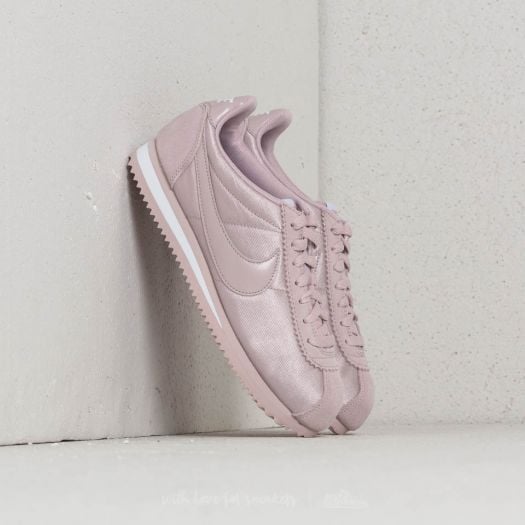 Women s shoes Nike Wmns Classic Cortez Nylon Particle Rose Particle Rose Footshop