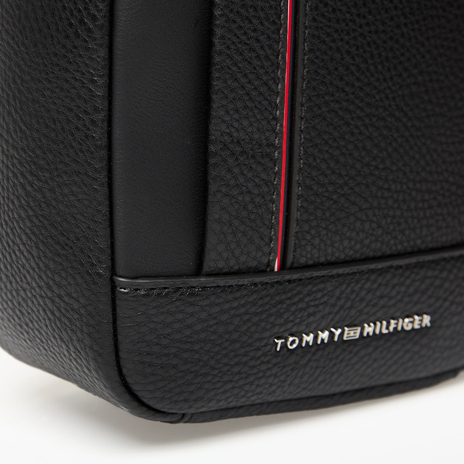Мъжки чанти за рамо Tommy Hilfiger Central Mini Reporter Black