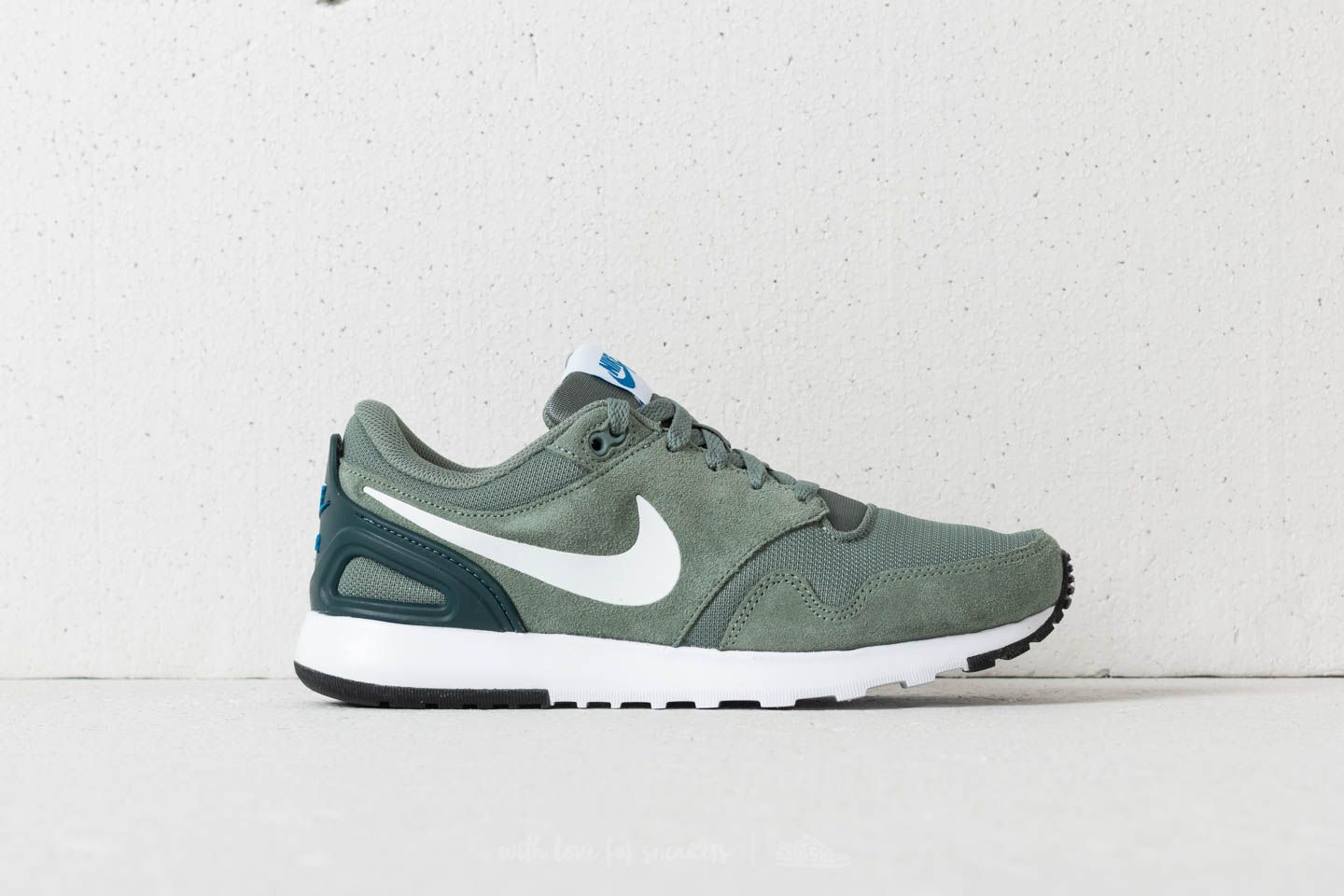 Men s shoes Nike Air Vibenna Clay Green White Deep Jungle Footshop