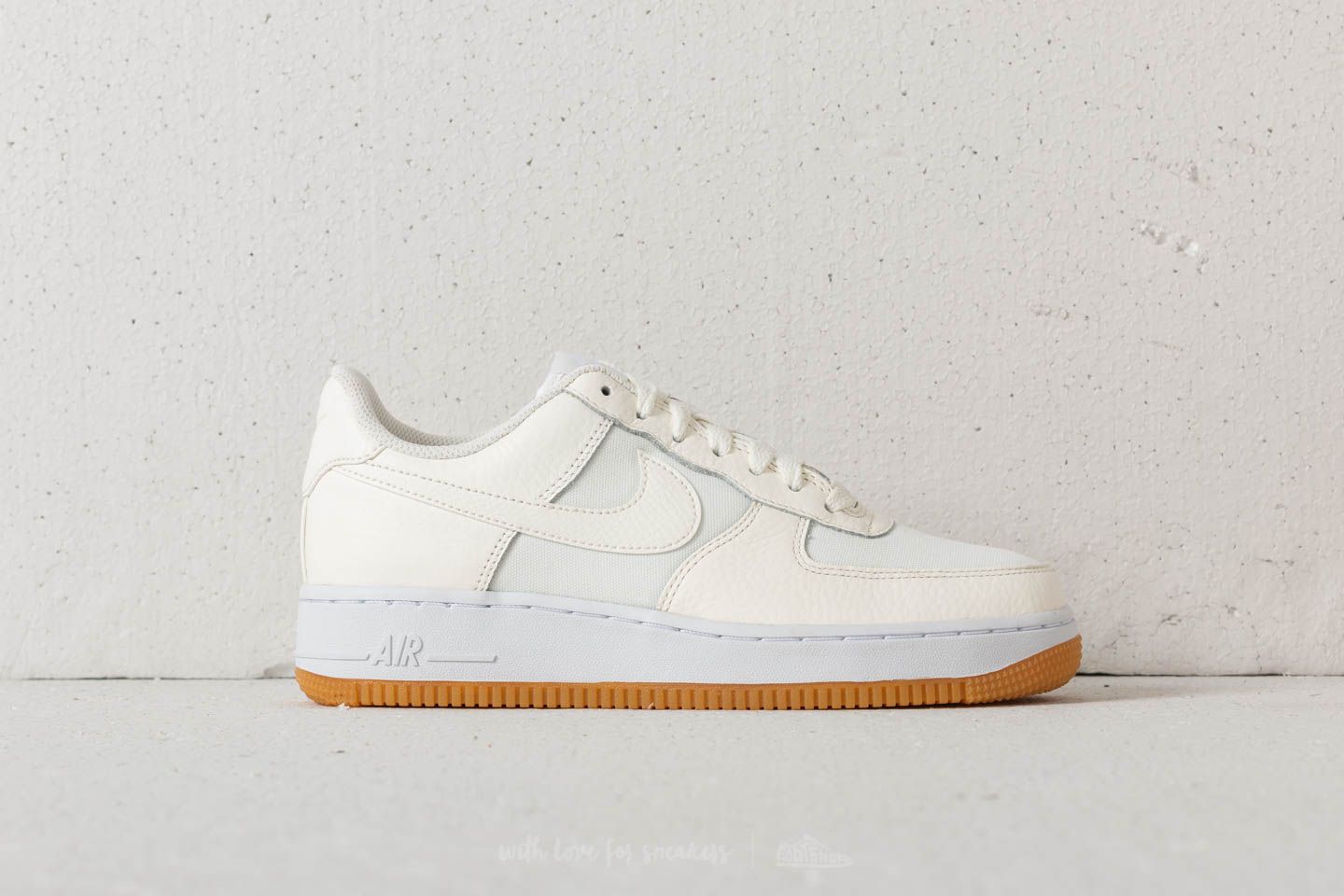 Women's shoes Nike Wmns Air Force 1 '07 Premium Sail/ Sail-White