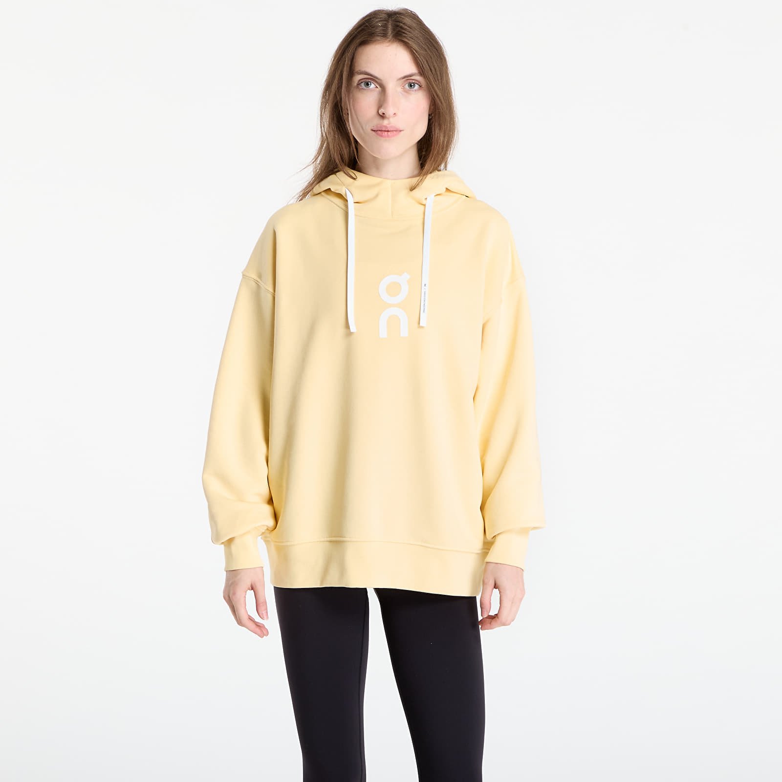 Mikinas ar kapuci un sporta krekli On Club Hoodie Yellow