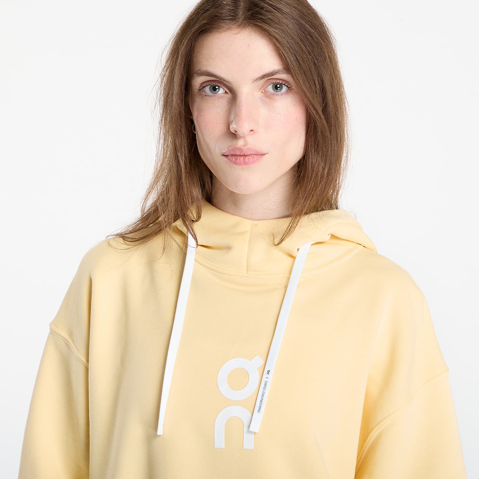 Mikinas ar kapuci un sporta krekli On Club Hoodie Yellow