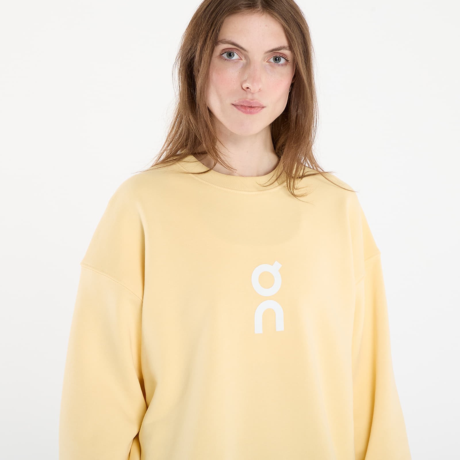 Hoodies and sweatshirts  On Club Crew Yellow