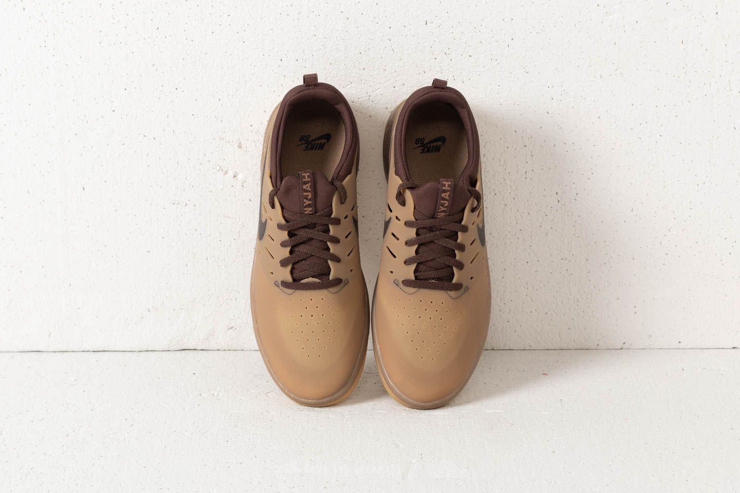 Men s shoes Nike SB Nyjah Free Gum Dark Brown Baroque Brown