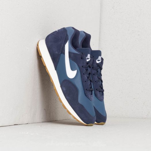 nike outburst premium