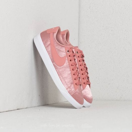 Nike W Blazer Low SE