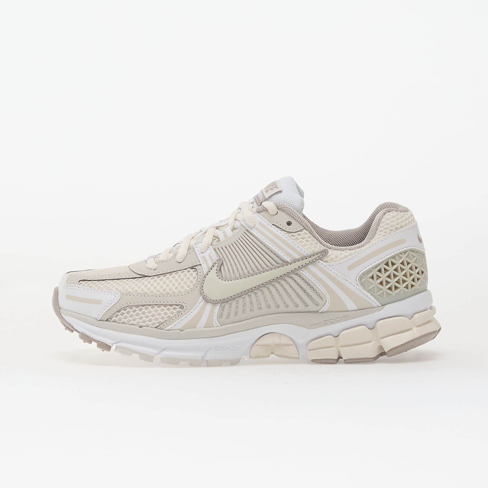 Scarpe donna Nike W Zoom Vomero 5 White/ Lt Bone-Phantom-College Grey-Black