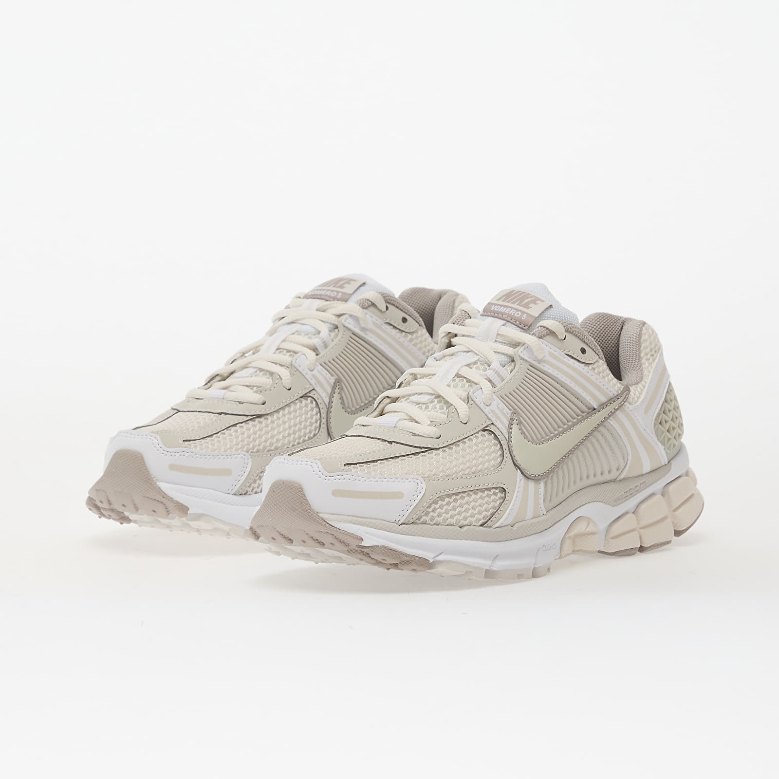 Scarpe donna Nike W Zoom Vomero 5 White/ Lt Bone-Phantom-College Grey-Black