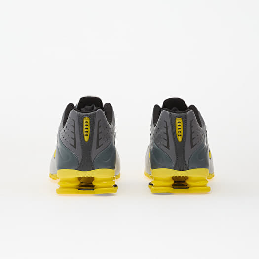 Nike Shox R4 Se Vast Grey/ Brt Citron-Lt Graphite-Smoke Grey-White