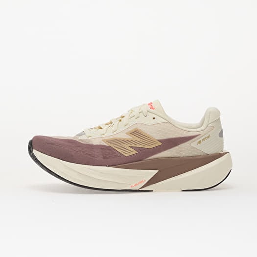 New Balance FuelCell Rebel v5 Beige