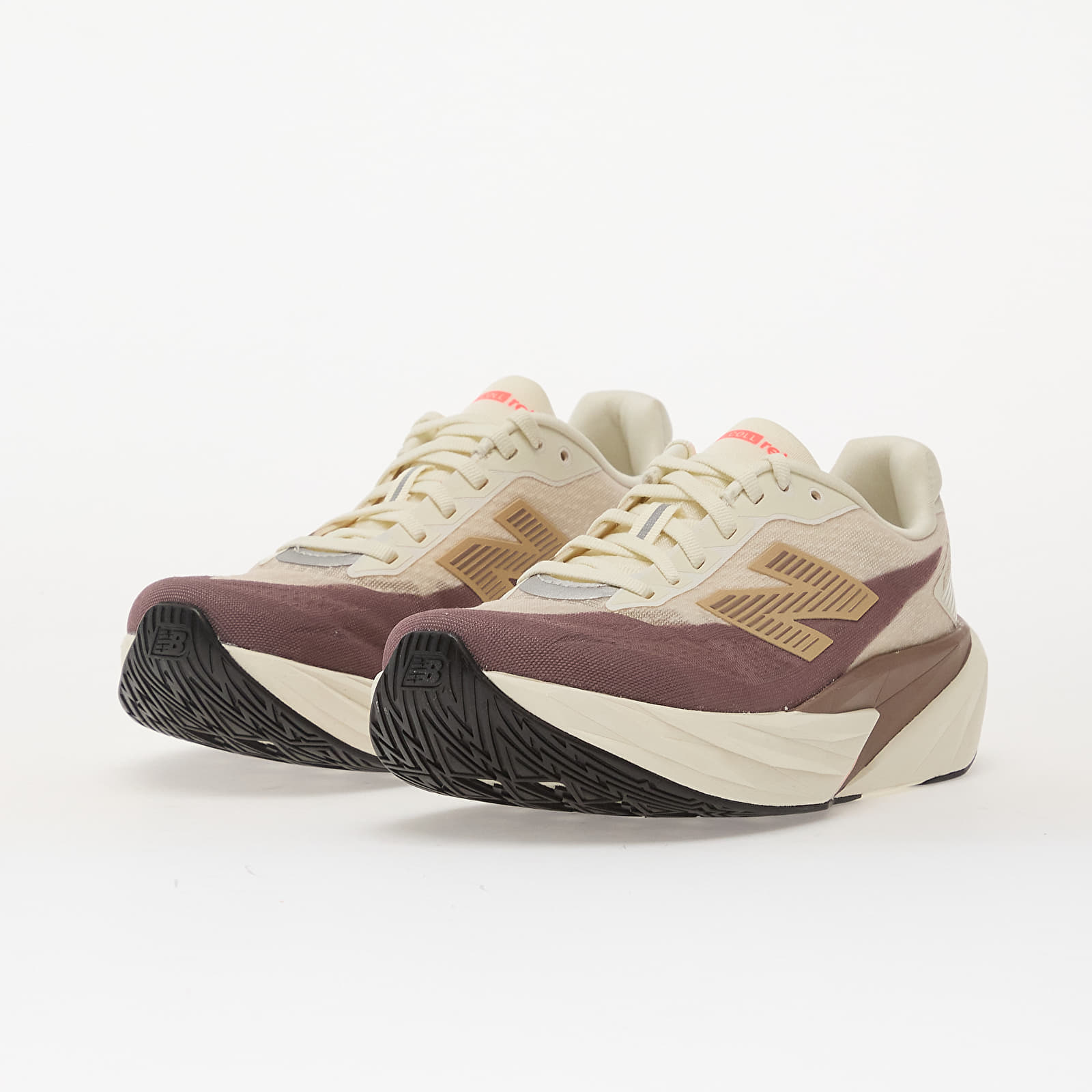 Women's shoes New Balance FuelCell Rebel v5 Beige