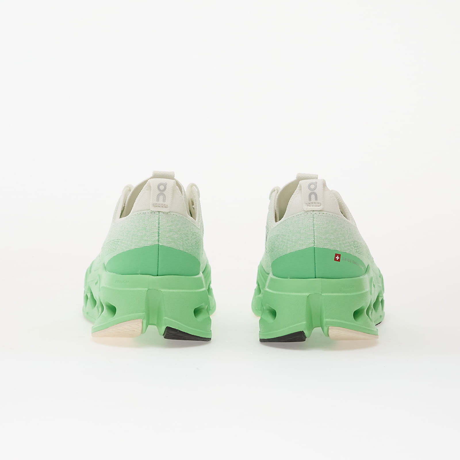 Férfi cipők On M Cloudsurfer Max Ivory/ Honeydew