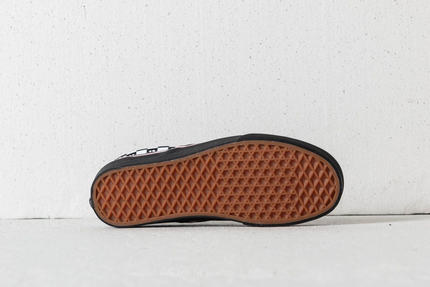 Vans lazy sales oaf slip on
