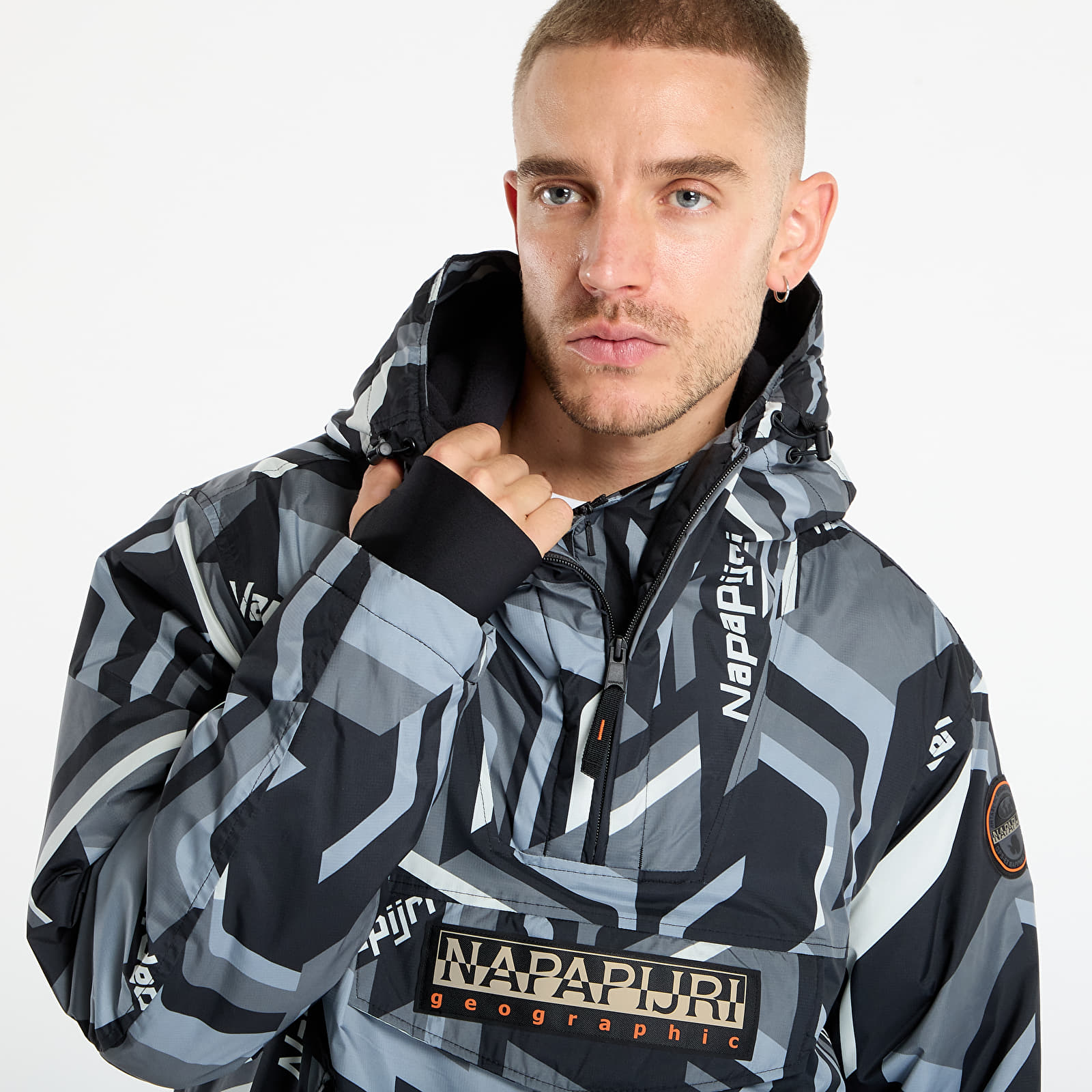 Мъжки якета Napapijri Rainforest Next Aop Jacket FZN