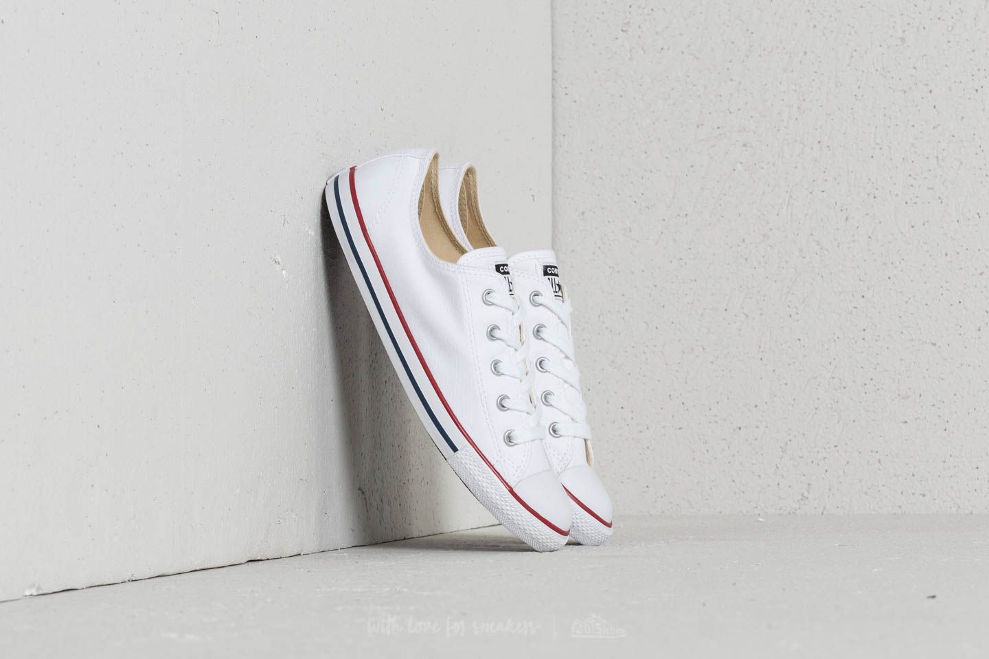 Converse chuck clearance taylor dainty ox