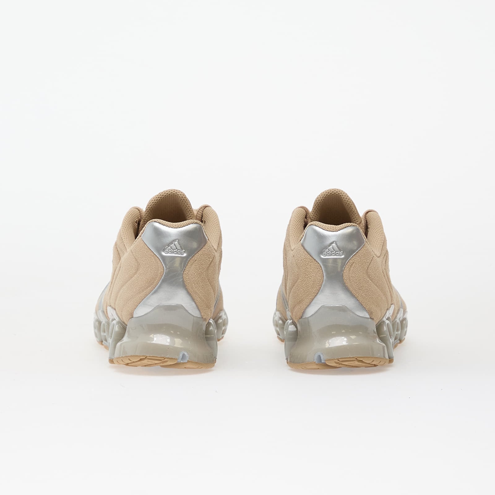 Naisten kengät adidas Mega Ghostride W Magic Beige/ Silver Metallic/ Magic Beige