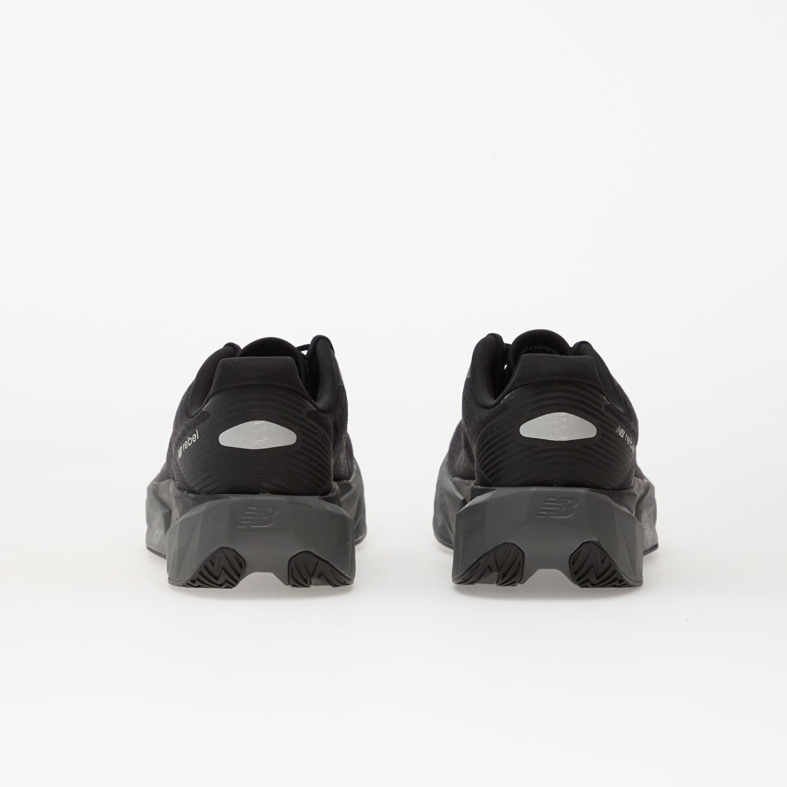Men's shoes New Balance FuelCell Rebel v5 Black