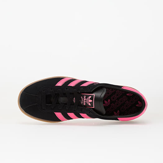 Women's shoes adidas Muenchen W Core Black/ Lucid Pink/ Gum5