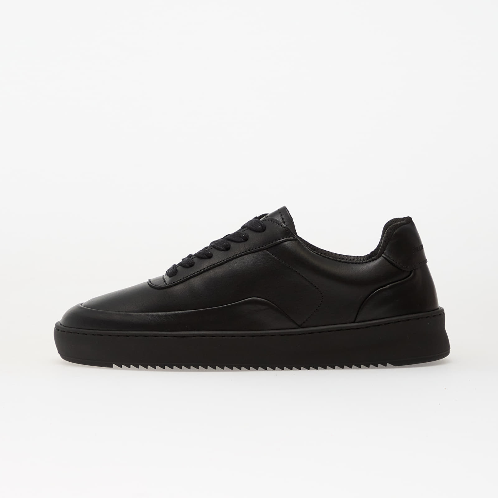 Levně Tenisky Filling Pieces Mondo Seamless Black