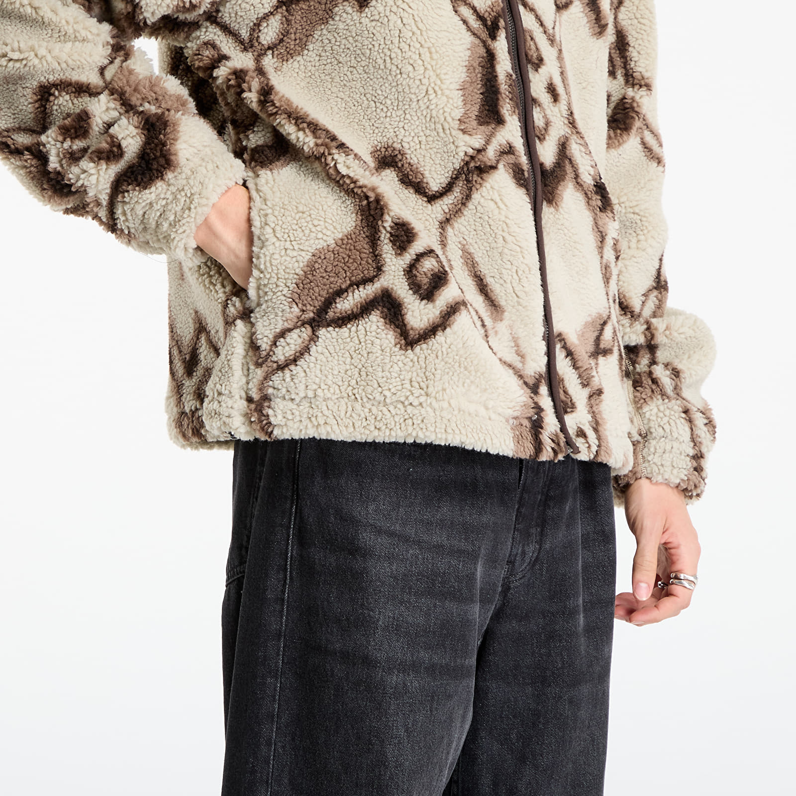 Kapucnis pulóverek és pulcsik Daily Paper Burned Shield Sherpa Hoodie Off White
