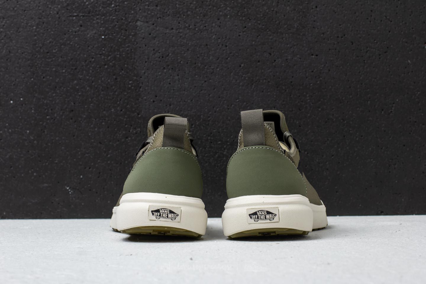 Vans ultrarange ac grape leaf top
