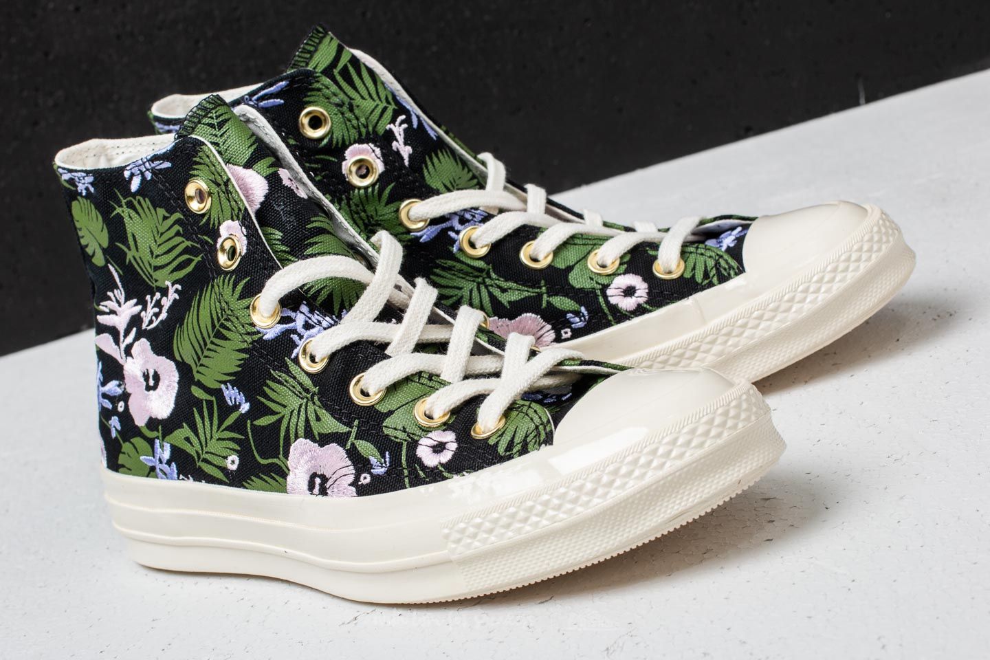 Converse all star cherry blossom hotsell