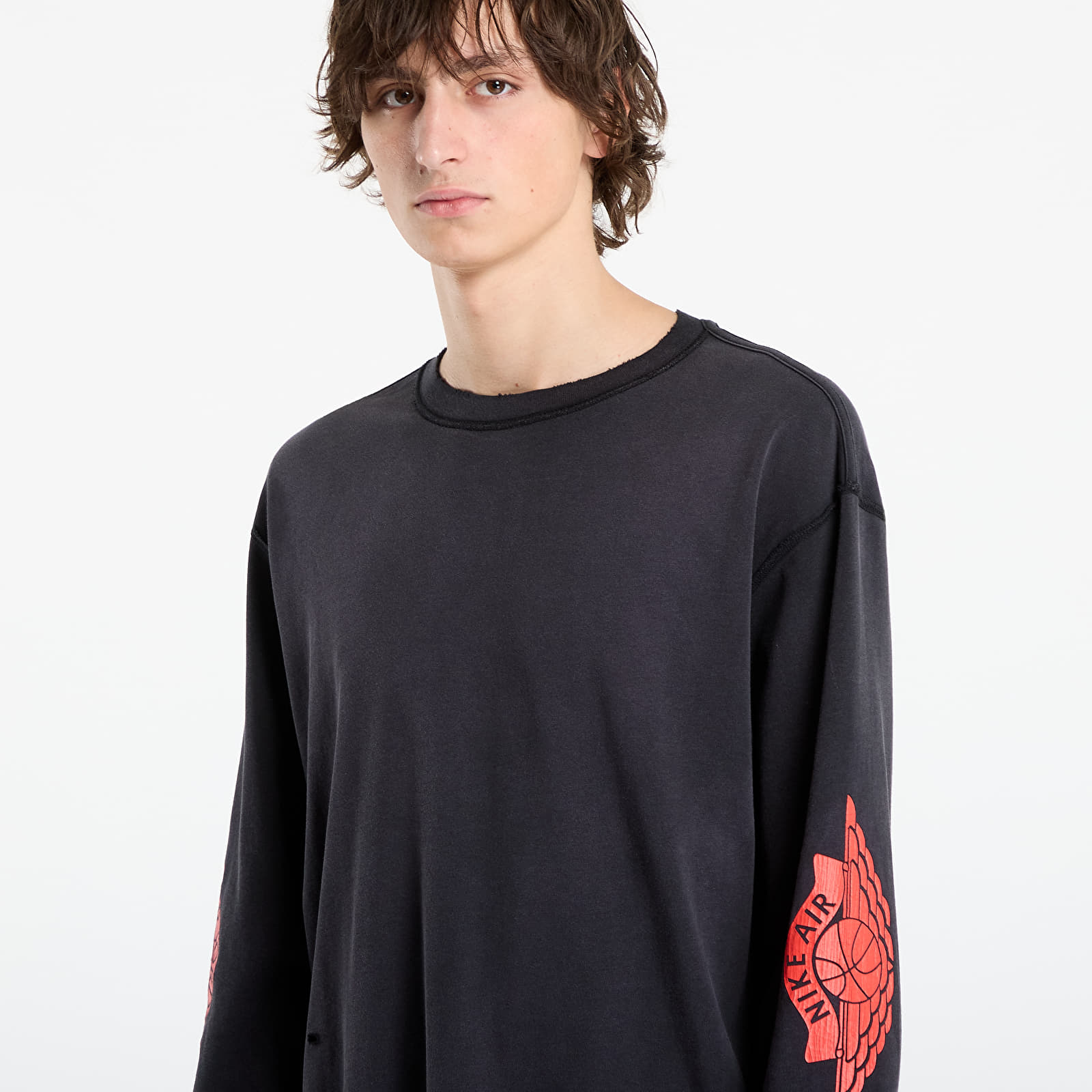 T-krekli Jordan Rare Air Men's Long-Sleeve T-Shirt Black/ Chile Red