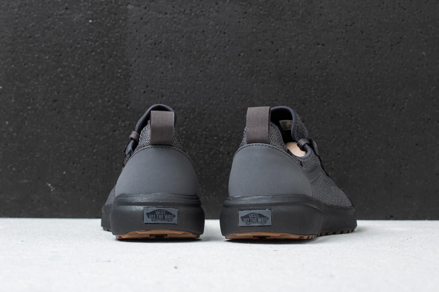 Vans men's ultrarange hotsell knit ac shoes