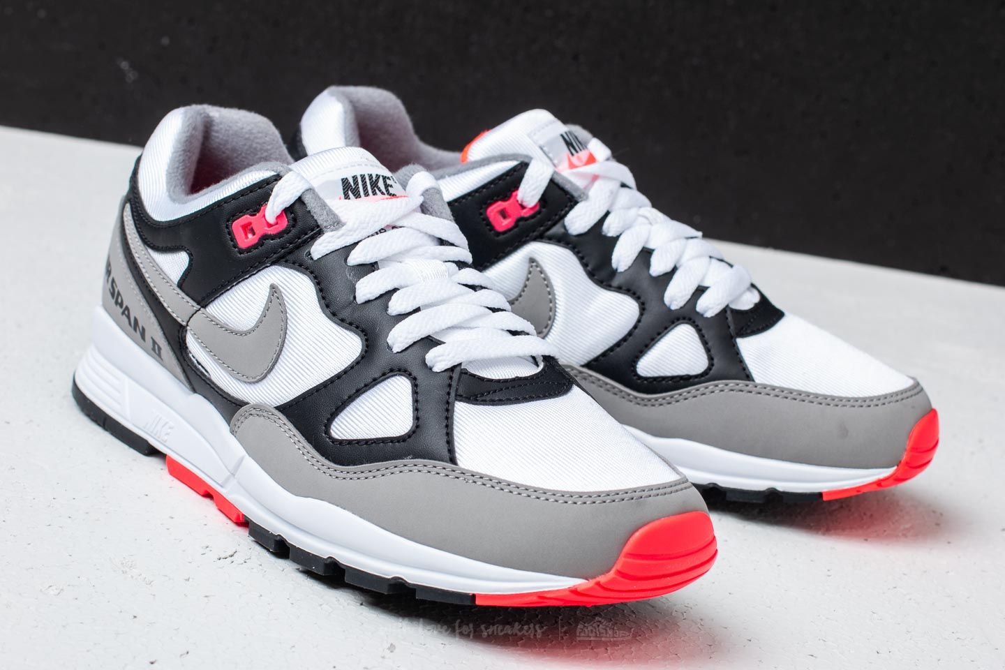 Women s shoes Nike W Air Span II Black Dust Solar Red White Footshop