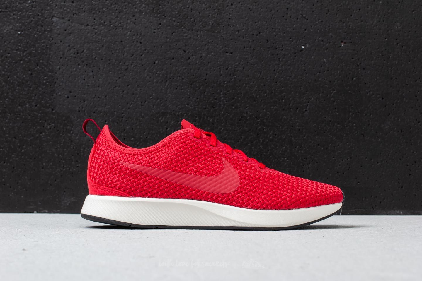 Men s shoes Nike Dualtone Racer SE Gym Red Gym Red Team Red Sail Footshop