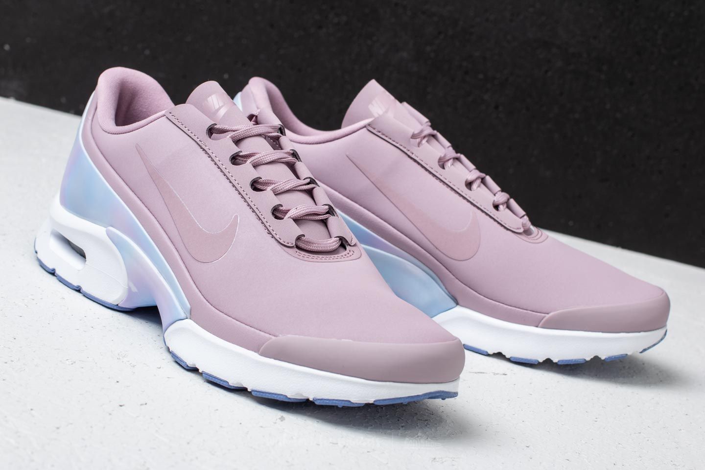 Damen Sneaker und Schuhe Nike W Air Max Jewell Premium Elemental Rose Elemental Rose Footshop
