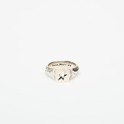 Twojeys Hollow Star Ring Silver