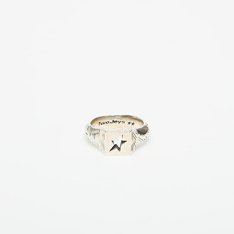 Twojeys Hollow Star Ring Silver