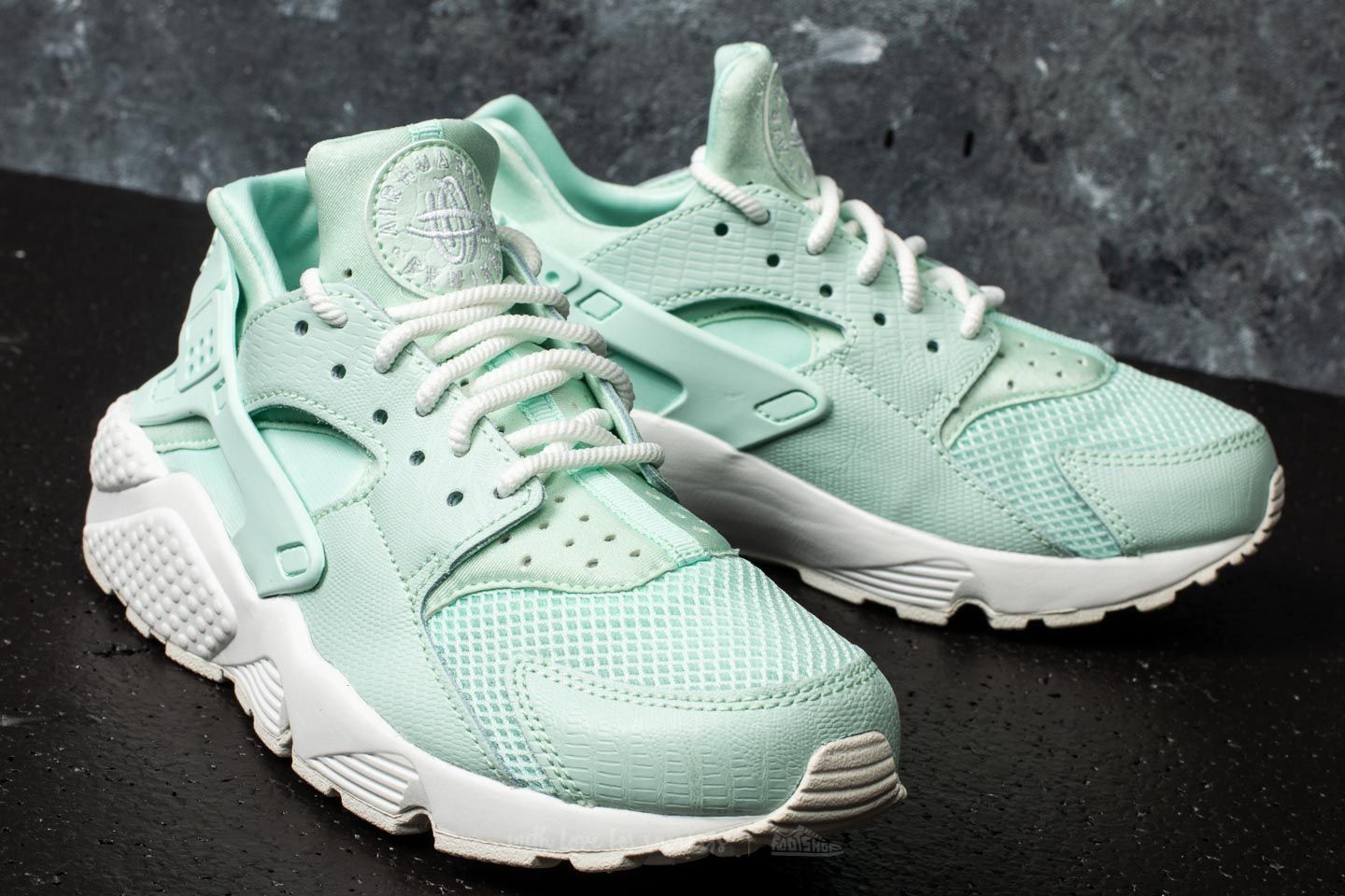 Nike huarache outlet igloo