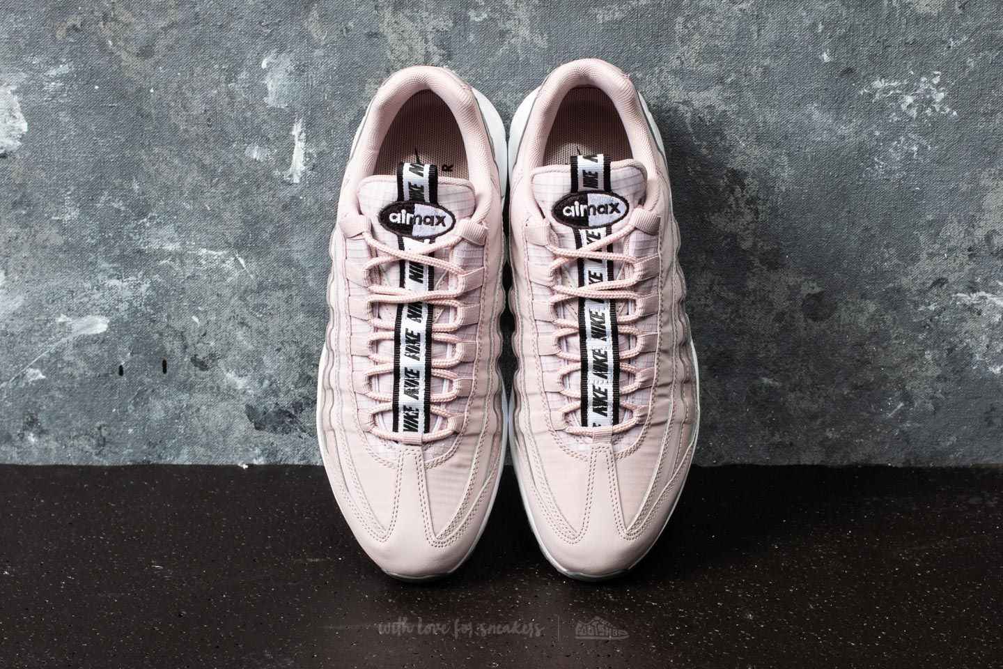 Air max 95 se particle rose on sale