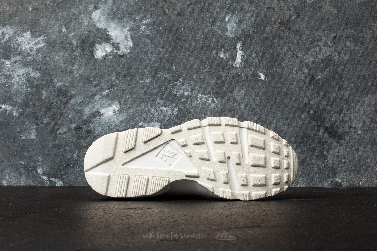 Scarpe uomo Nike W Air Huarache Run SE Summit White/ Summit White