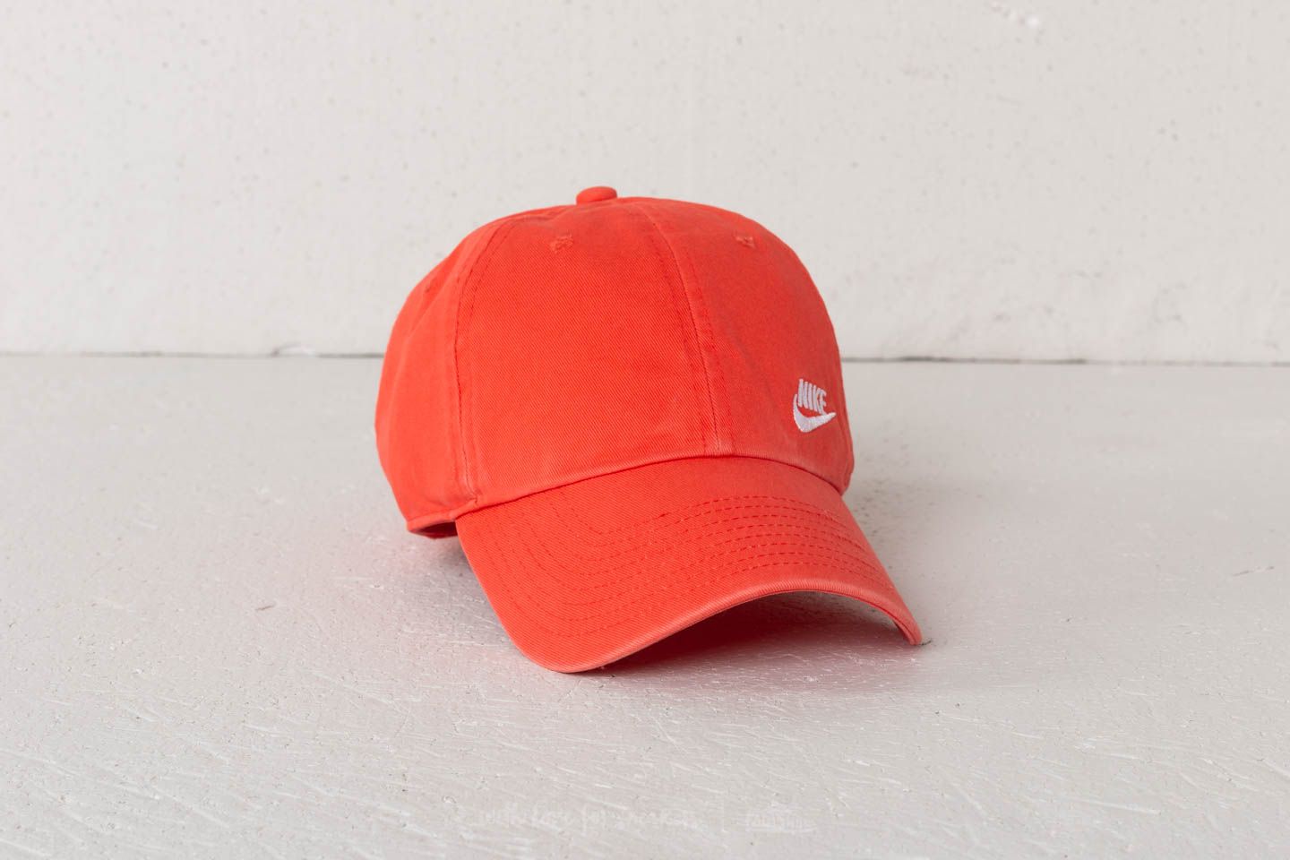 Orange baseball cap nike clearance