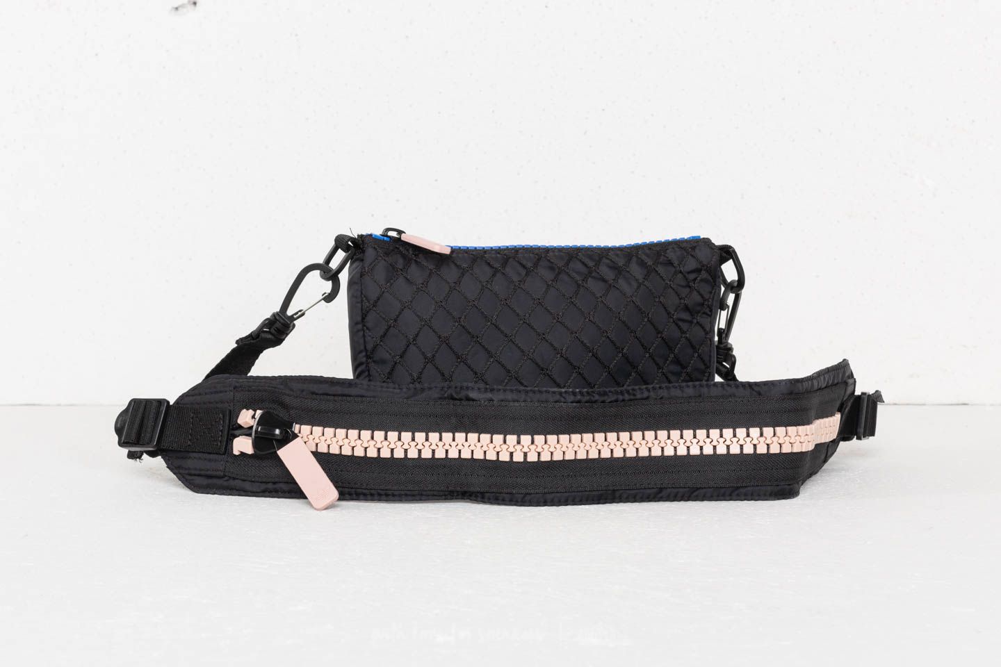 Crossbody bags adidas Pouch Bag Black